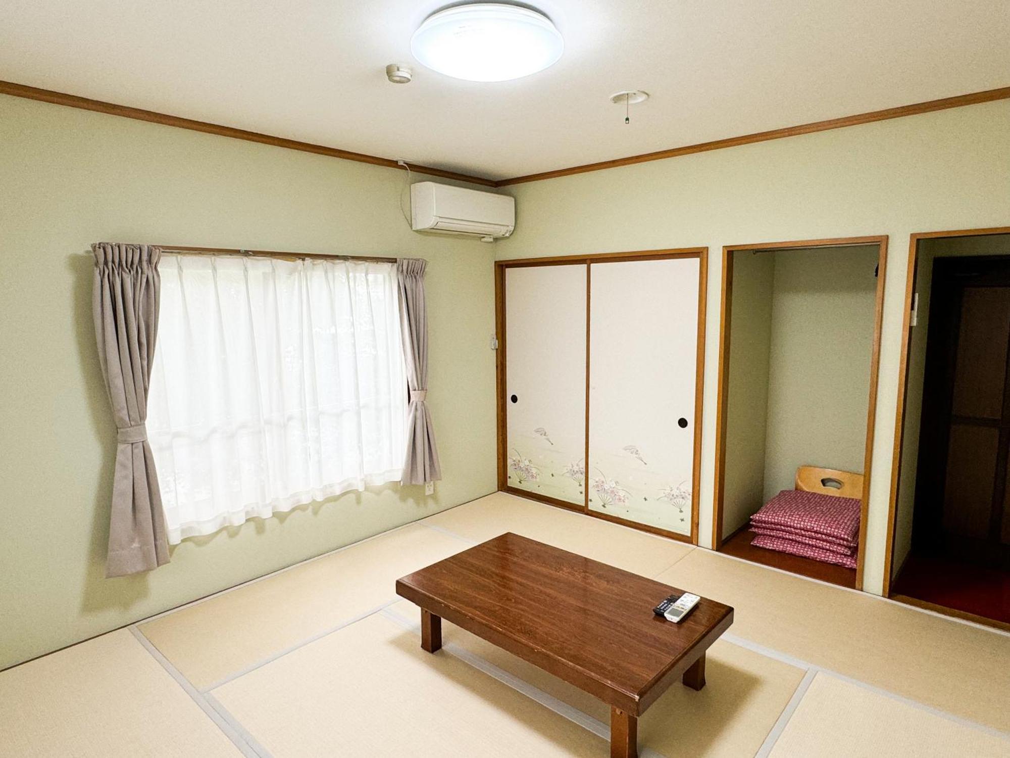הוילה Minamiuonuma Belle Vue Nishiura מראה חיצוני תמונה